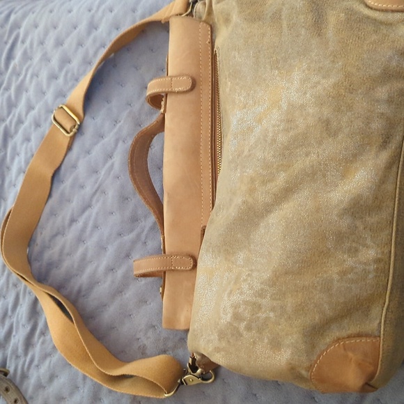 Jesslyn Blake Gold Bag - Picture 3 of 5